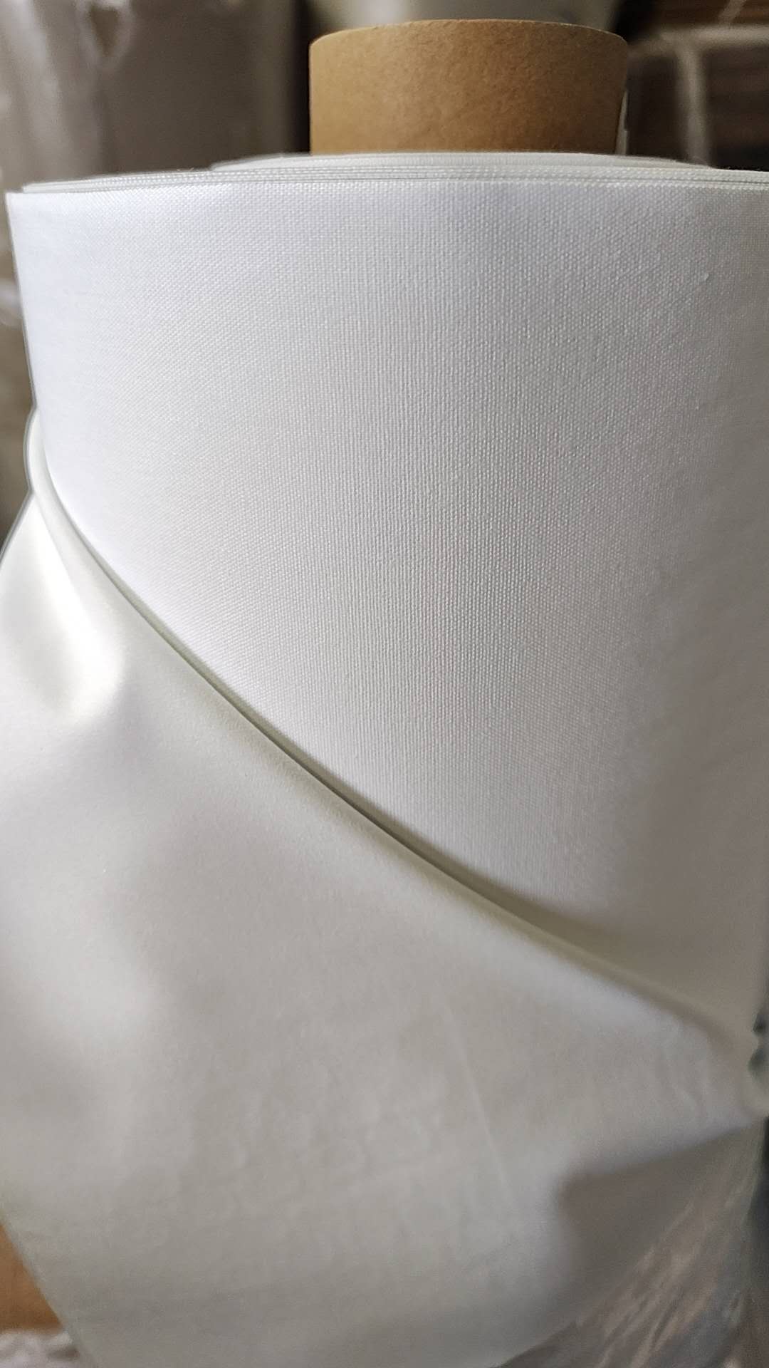 Hanes Fabric Out Black 54 White Drapery Lining #27008