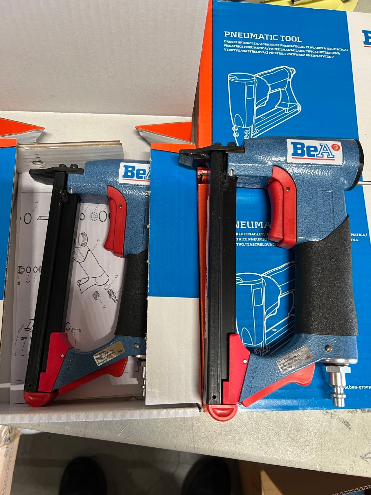 BEA 71 Series Stapler 71/16-401, 71/16-421 Or 71/16-436, 22 Gauge 3/8" Crown.