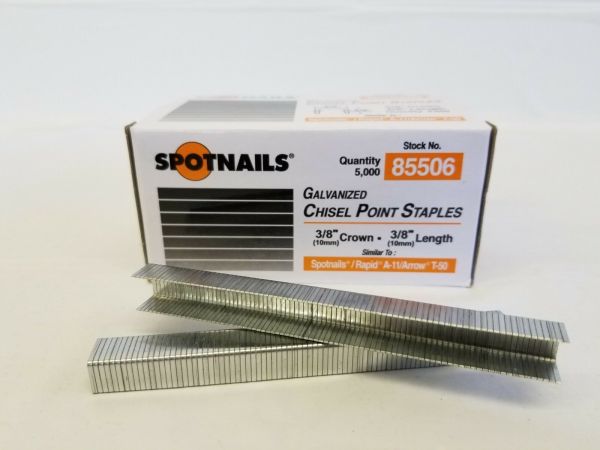 44404 #4 Heavy Duty Narrow Crown Staples - 9/16 Length - 5000 Count