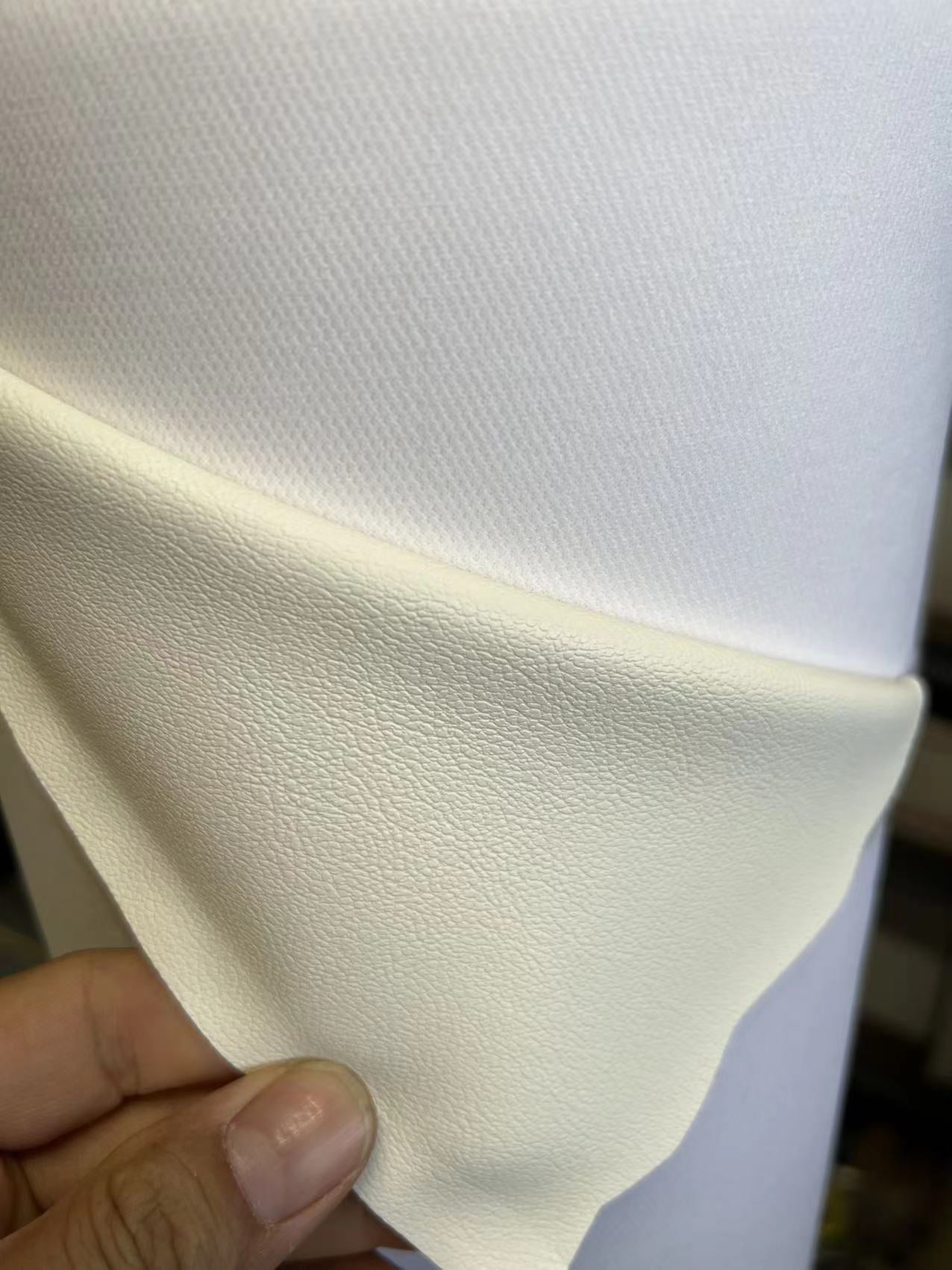 Vinyl 2000 Series Premium Grade. #A1 Snow White