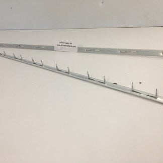 30" Straight Rigid Metal Tack Strip With Plastic Cover