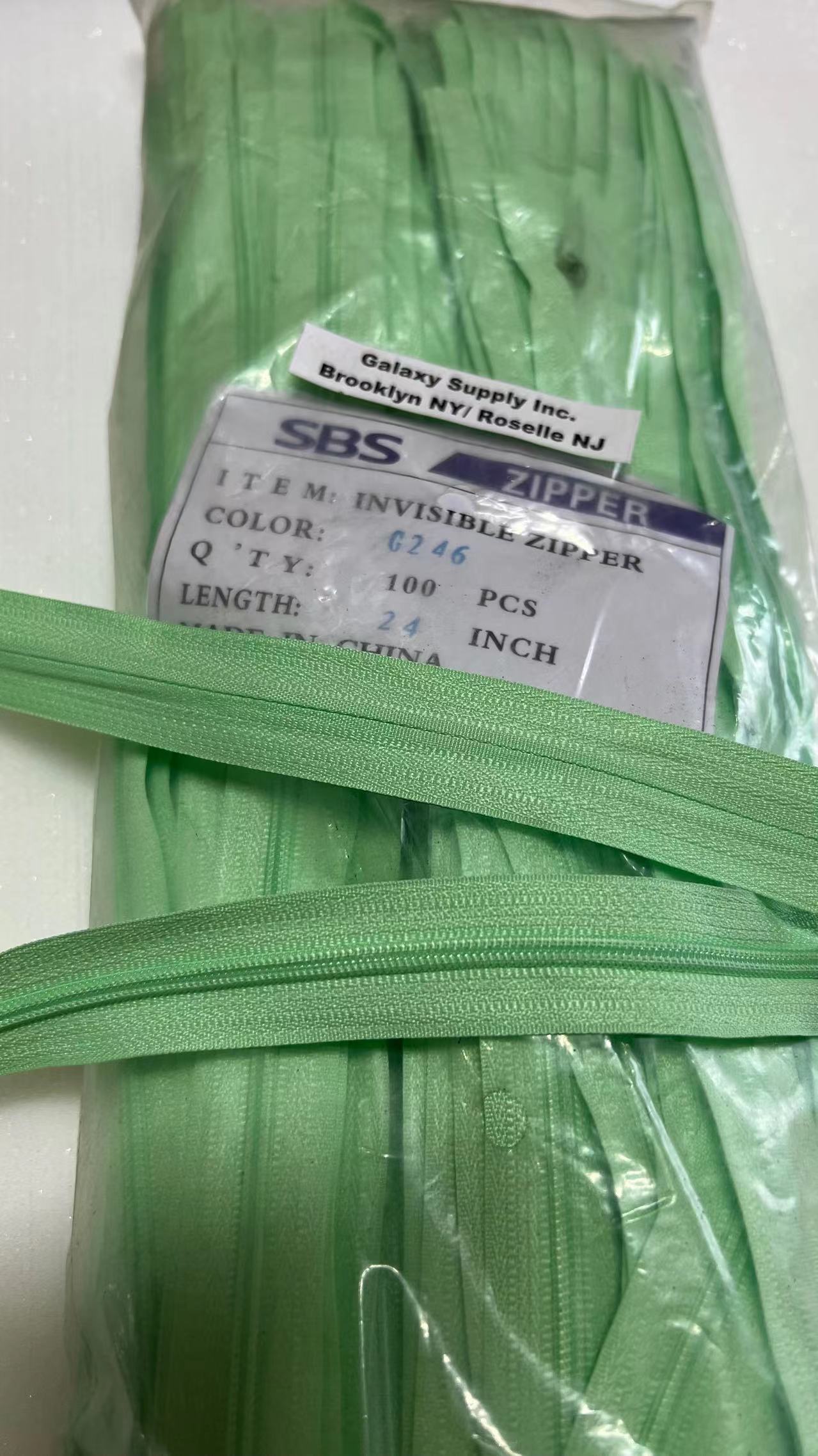 SBS #3 Invisible Nylon Coil Non-Separating ( Close End ) 24" Upholstery Zipper & Sliders ( Sold By 100 Pcs Mix Colors Available )